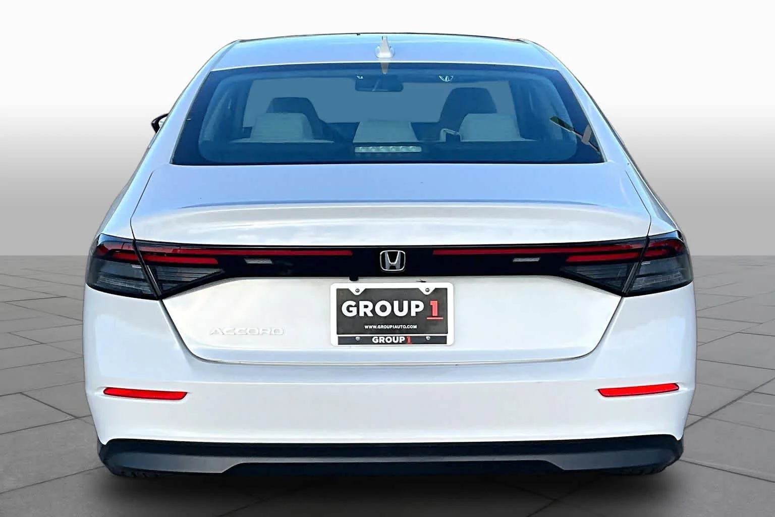 Certified Used 2023 Platinum White Pearl Honda EX image 5