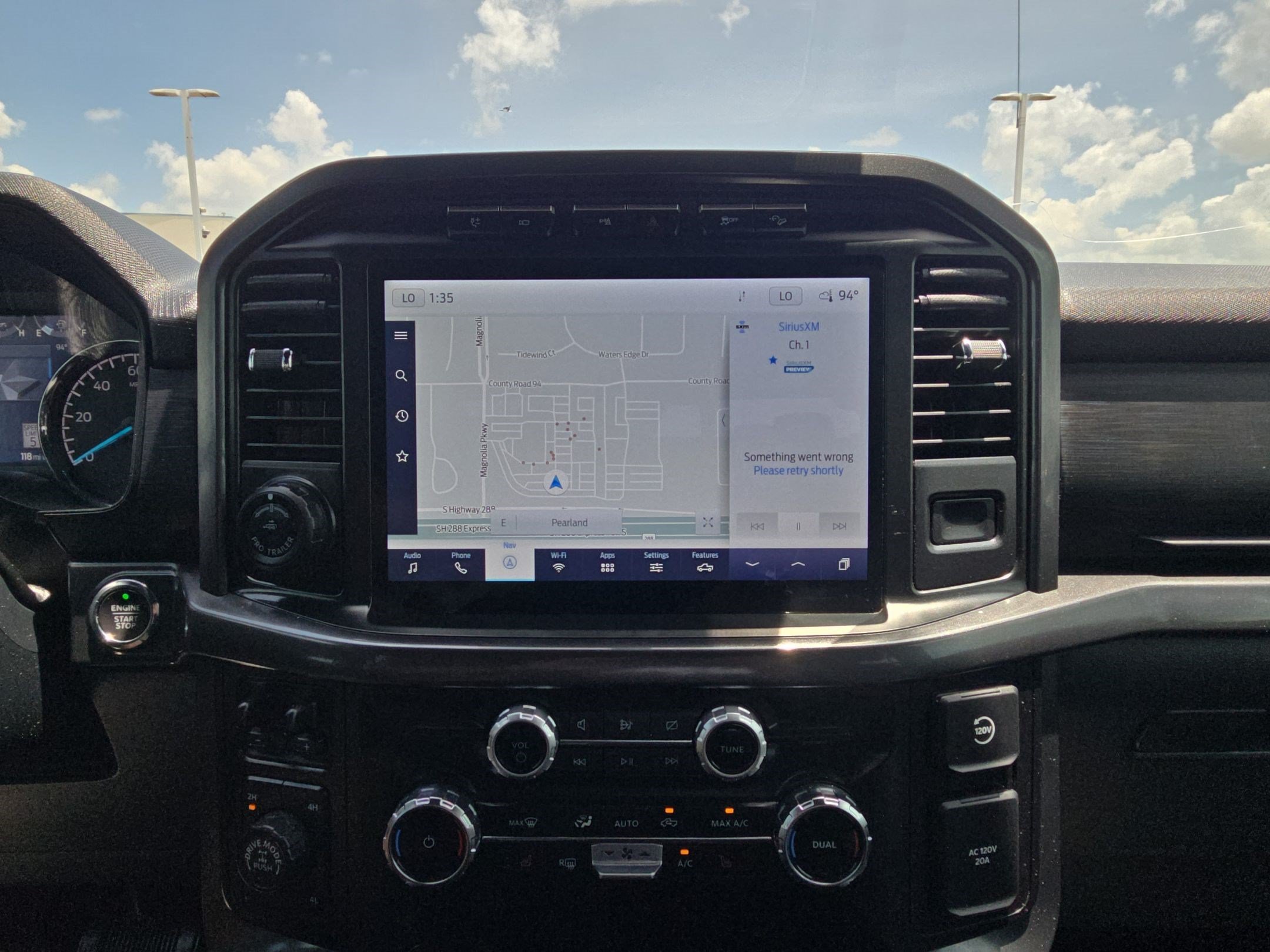 Used 2023 Oxford White Ford XLT image 24