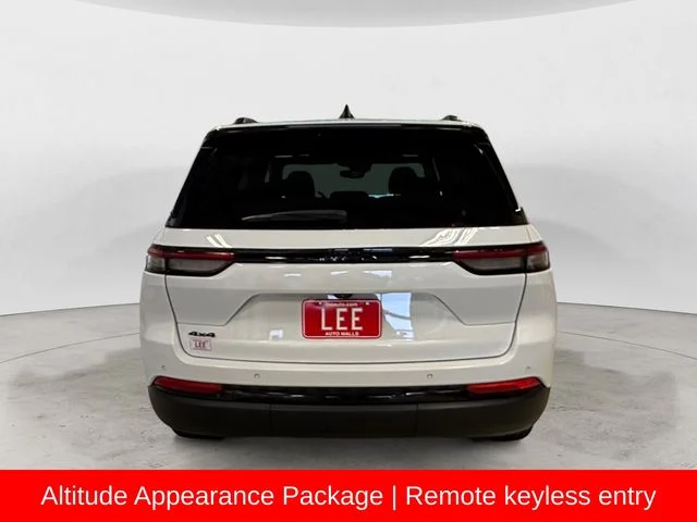 Used 2023 Bright White Clearcoat Jeep Altitude X image 5