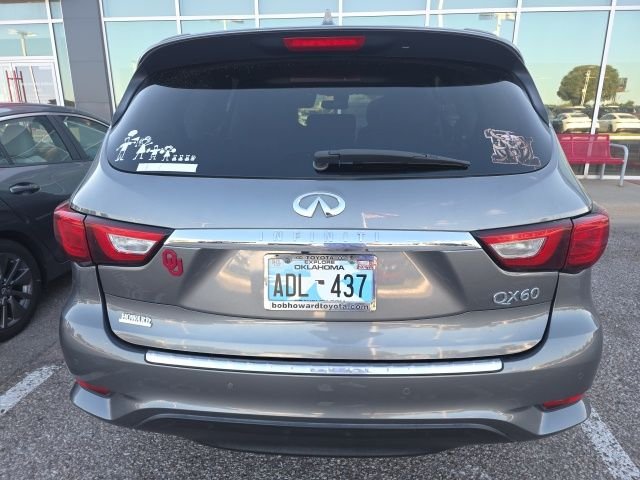 Used 2018 Gray INFINITI Base image 4