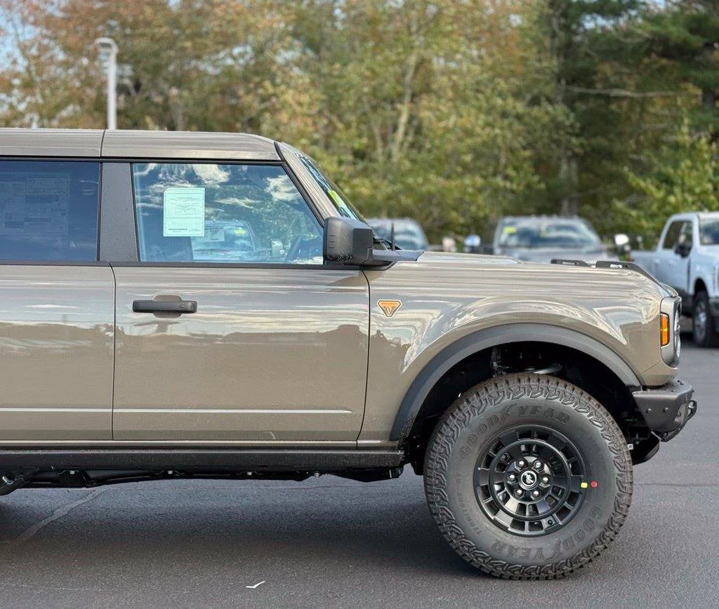 New 2026 Gray Ford Badlands image 2
