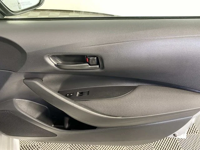 Used 2025 Silver Toyota LE image 22