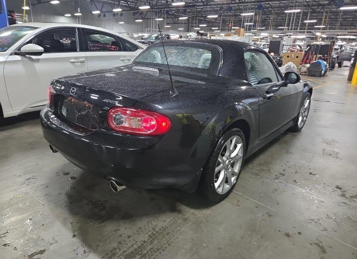 Used 2015 Jet Black Mazda Grand Touring image 4