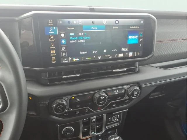 Used 2024  Jeep Rubicon image 9