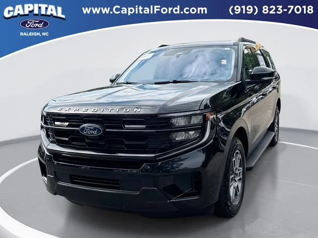 Used 2025 Black Ford Active image 1
