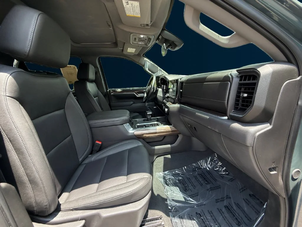 Used 2026 Gray Chevrolet LT Trail Boss image 17