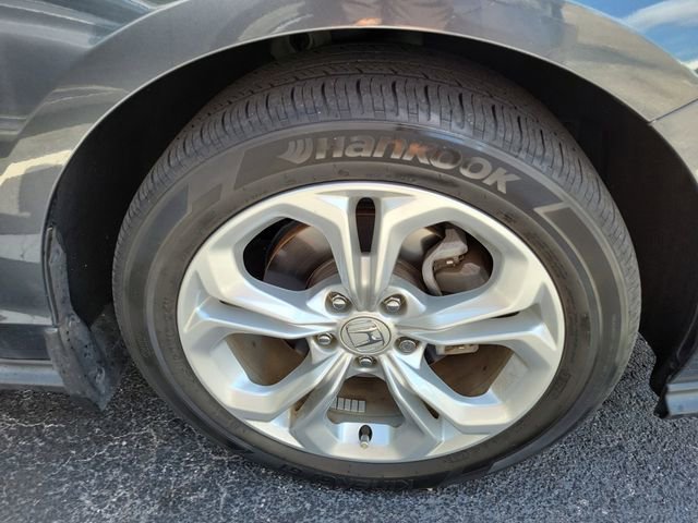 Certified Used 2023 Gray Honda LX image 7