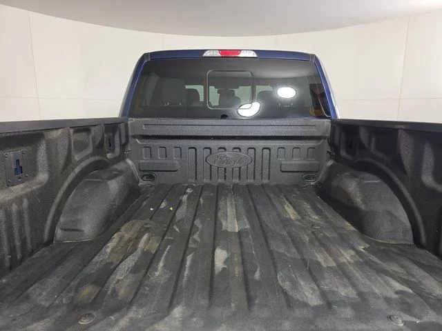 Used 2018 Blue Ford XLT image 11