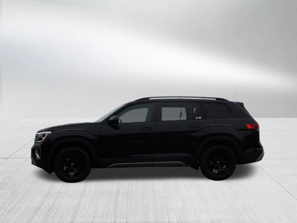 New 2026 Black Volkswagen 2.0T Peak Edition image 9