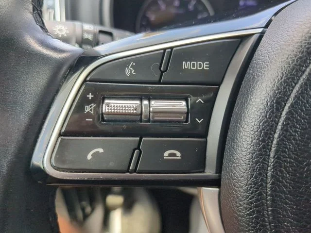 Certified Used 2020 Snow White Pearl Kia EX image 24