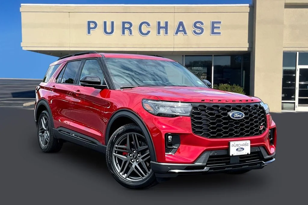 2026 Ford Explorer ST 4WD's photo