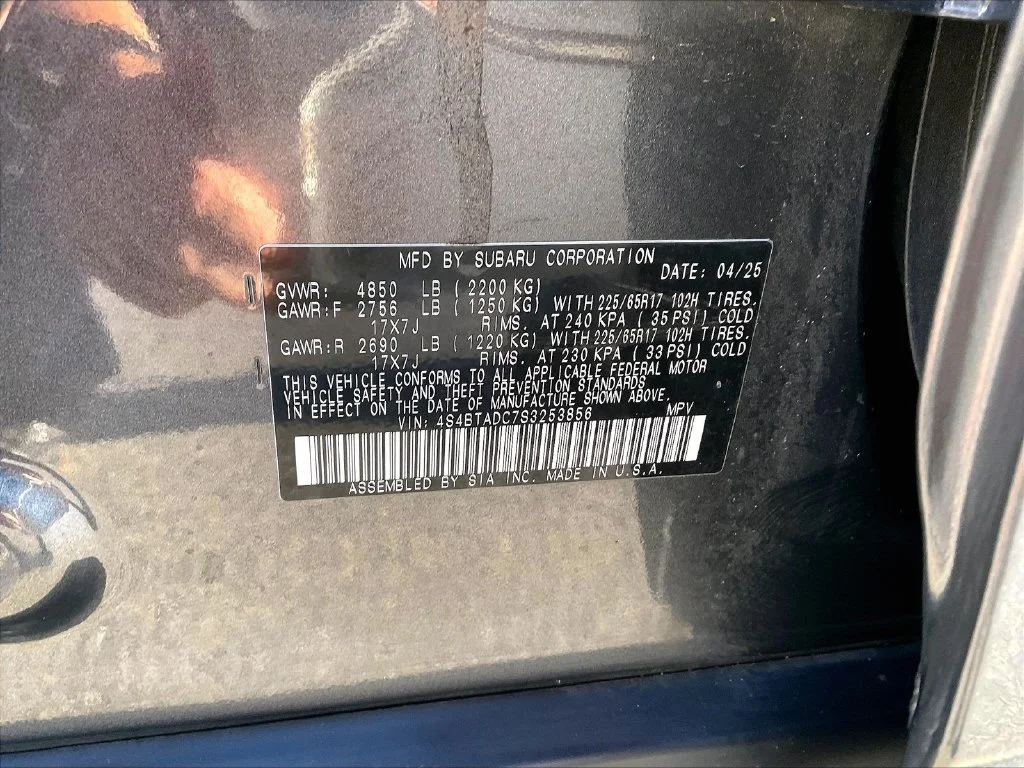 Used 2025 Magnetite Gray Metallic Subaru Premium image 31