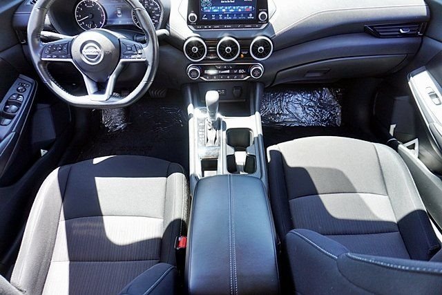 Used 2023 White Nissan SV image 27