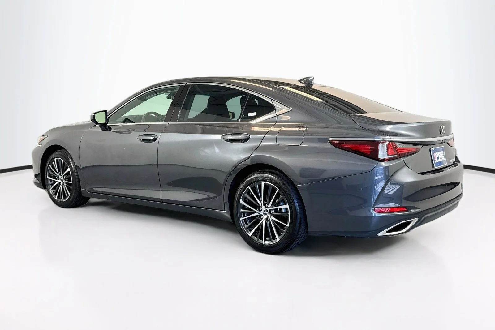 Used 2025 Cloudburst Gray Lexus ES 350 image 7