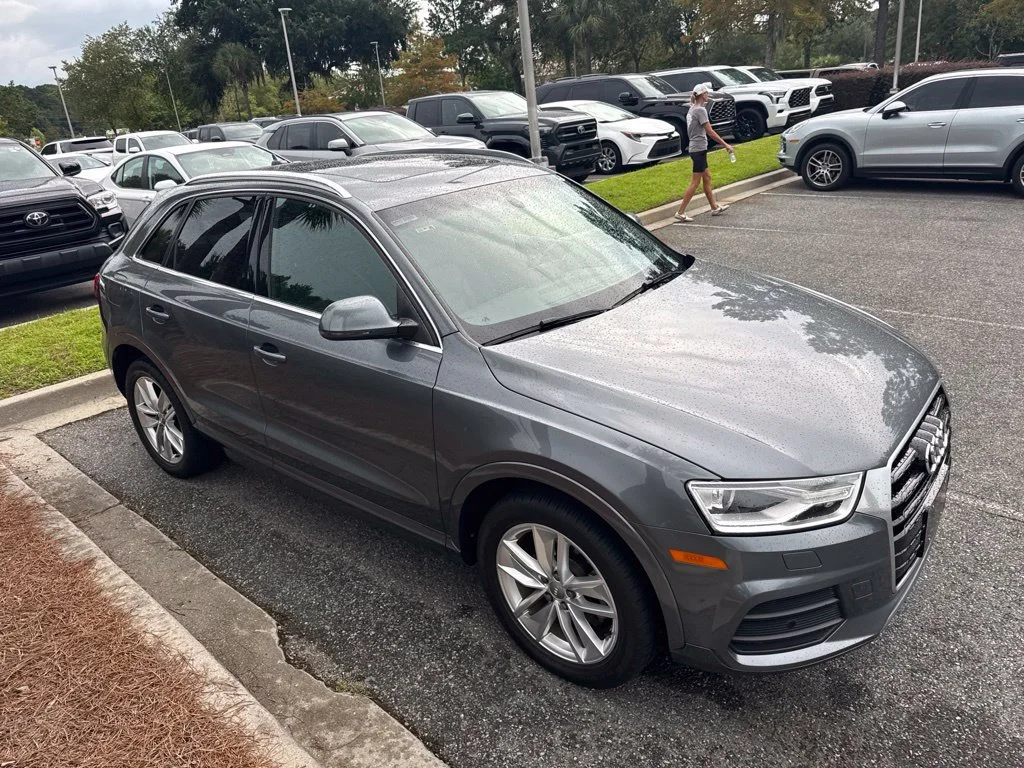 Used 2016  Audi  image 1