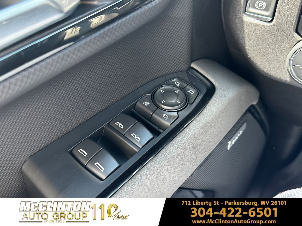 Used 2025 Gray Chevrolet ZR2 image 26
