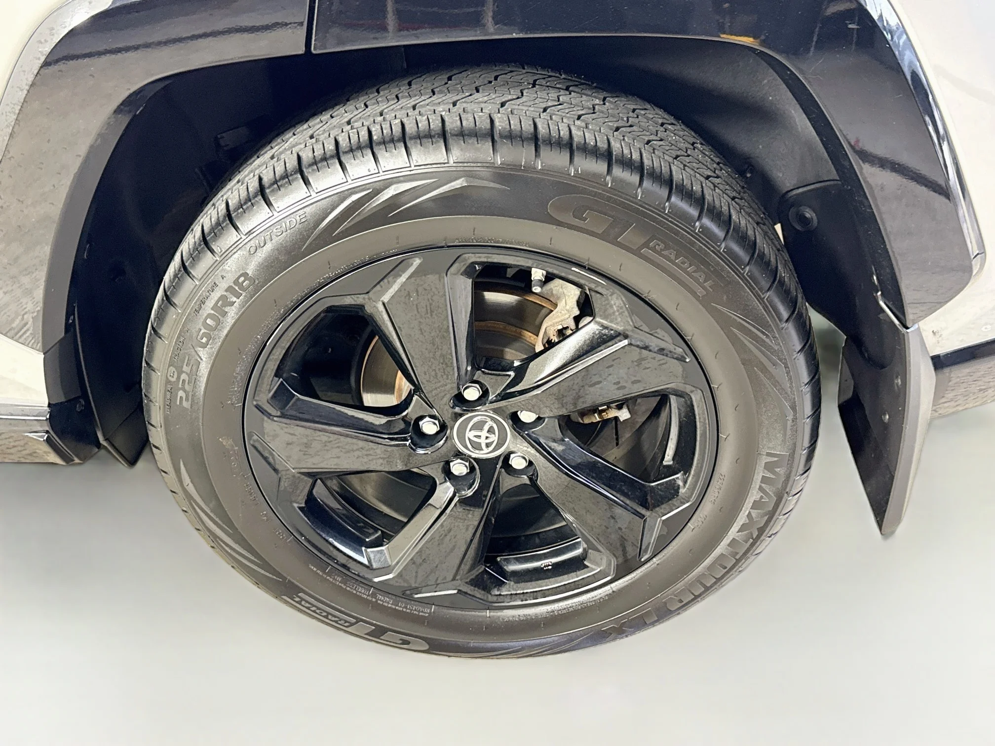 Used 2019 Silver Sky Metallic Toyota Hybrid XSE image 32