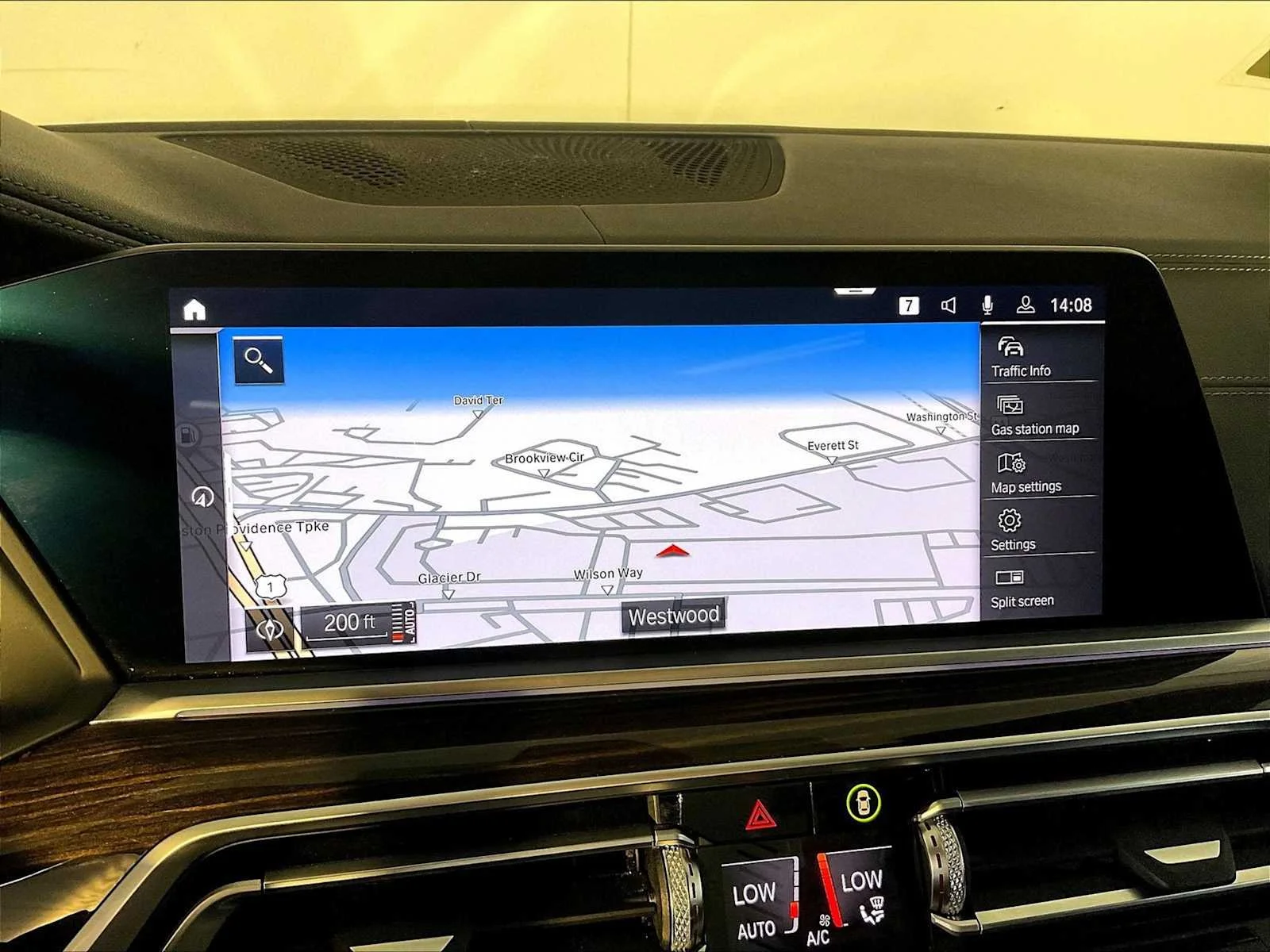Used 2020 Black Sapphire Metallic BMW xDrive40i image 37