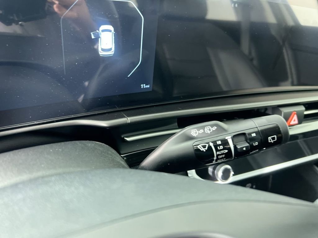 New 2026 Wolf Gray Kia SX Prestige image 21
