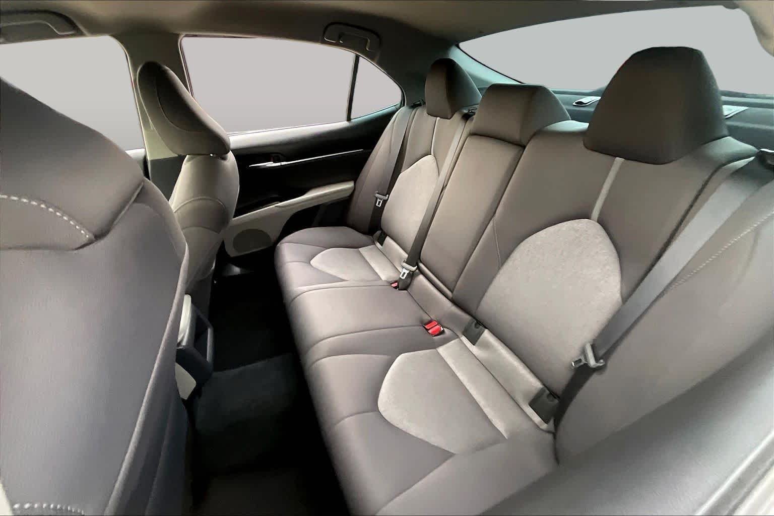 Used 2022 Midnight Black Metallic Toyota Hybrid LE image 19