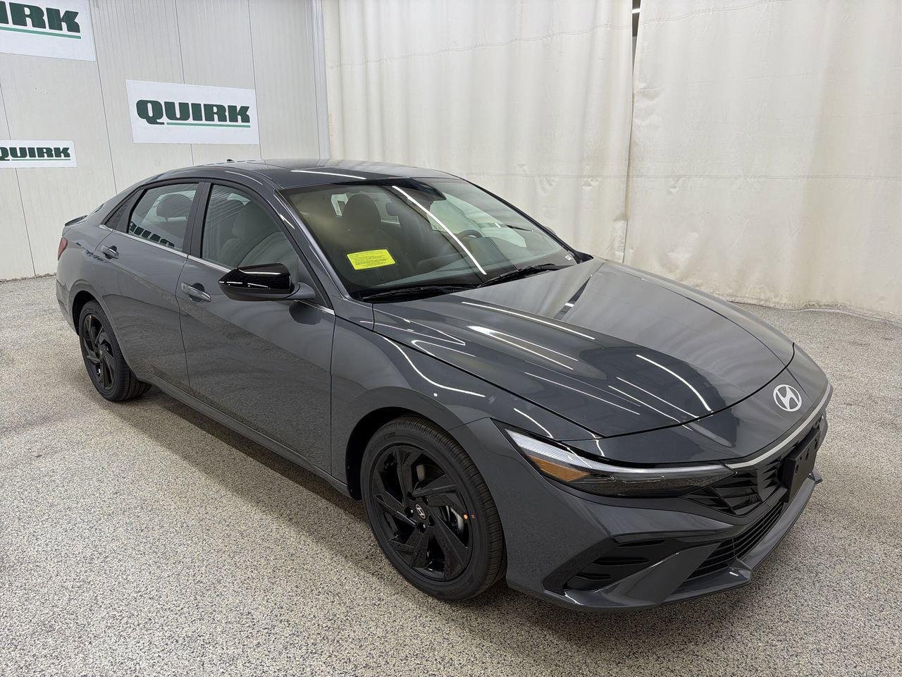 2026 Hyundai Elantra 2.0 SEL Sport Premium's photo