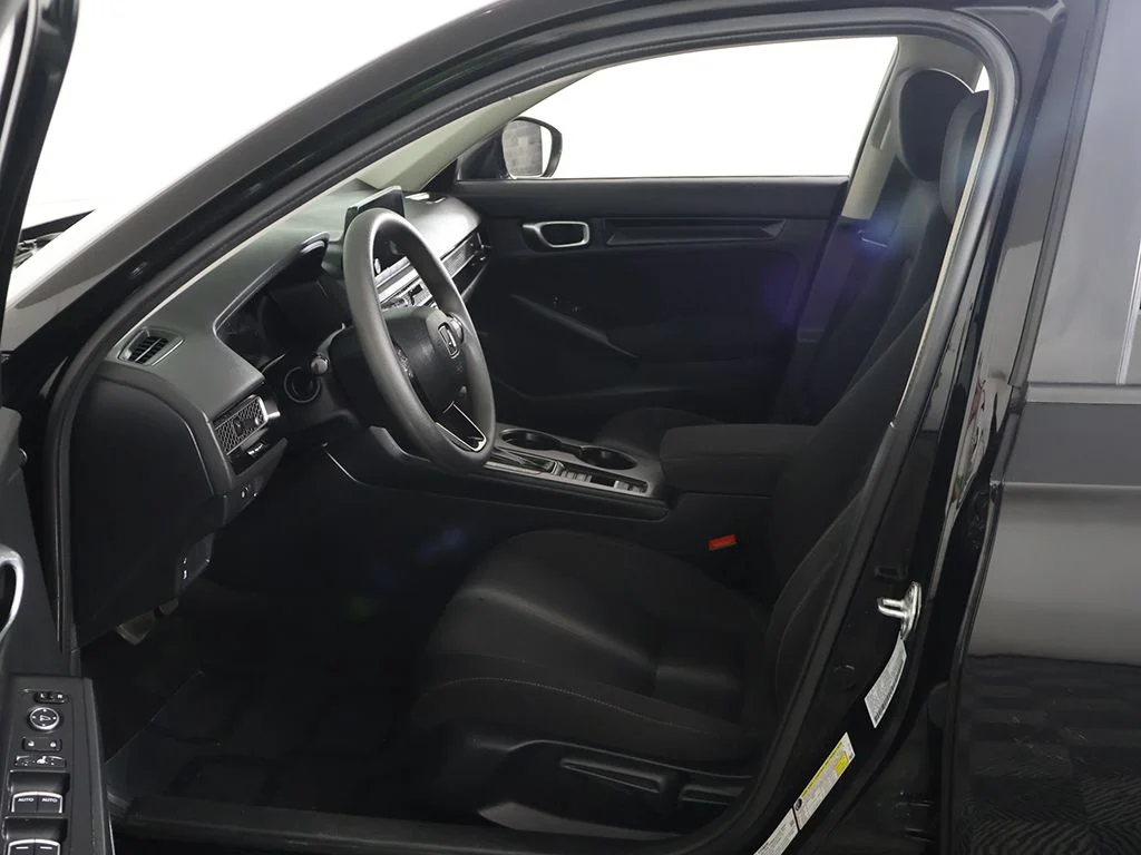 2023 Honda Civic Hatchback LX - Photo 21