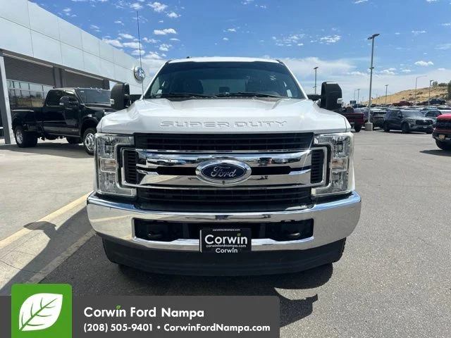Used 2019 White Ford XL image 2