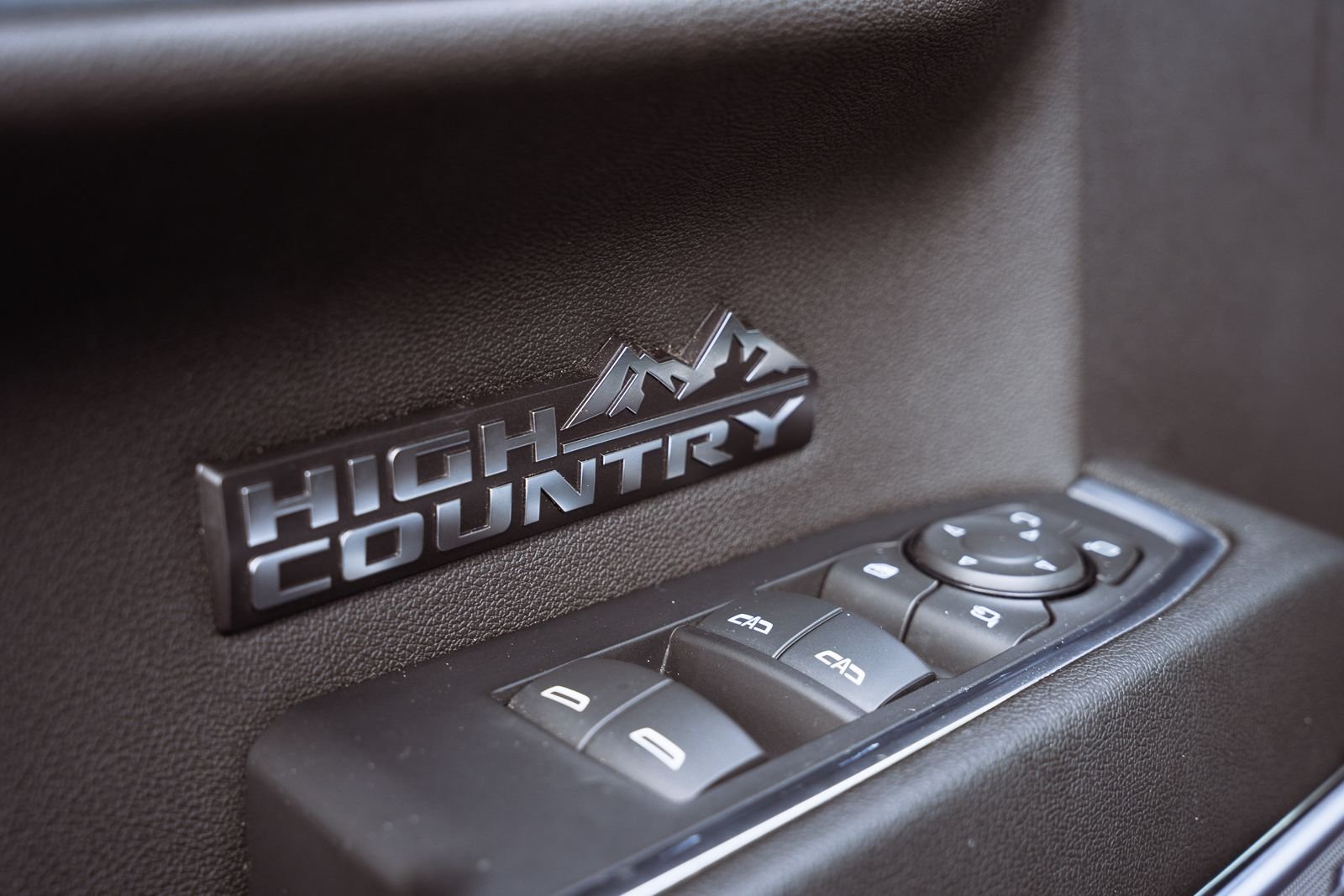 Certified Used 2024 Gray Chevrolet High Country image 33