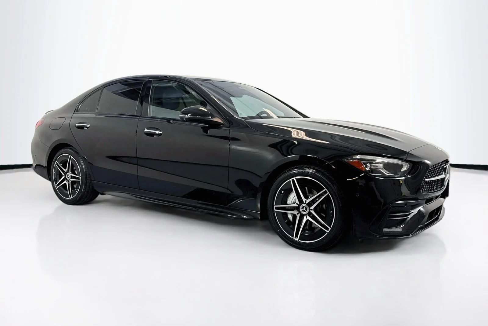 Used 2023 Obsidian Black Metallic Mercedes-Benz C 300 image 3