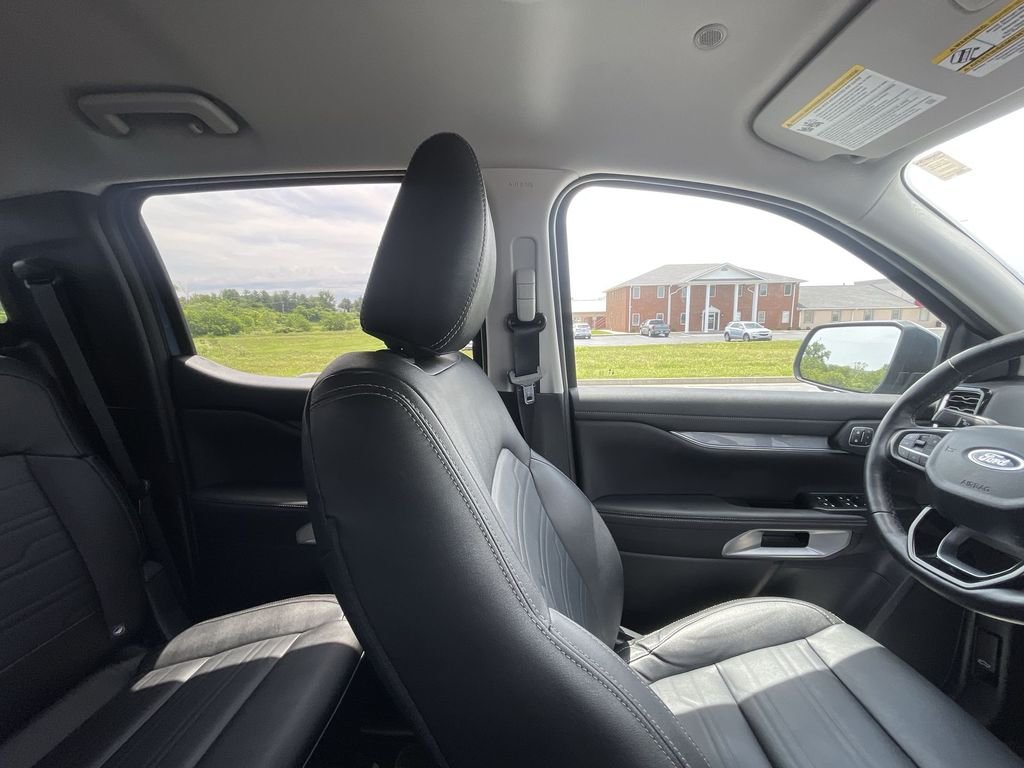 Used 2024 Gray Ford Lariat image 15