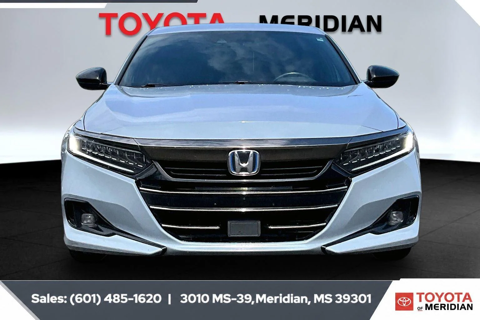 Used 2022 Sonic Gray Pearl Honda Sport image 3