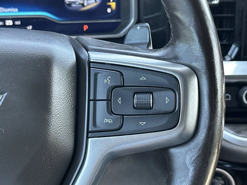 Used 2022 Gray Chevrolet LTZ image 33