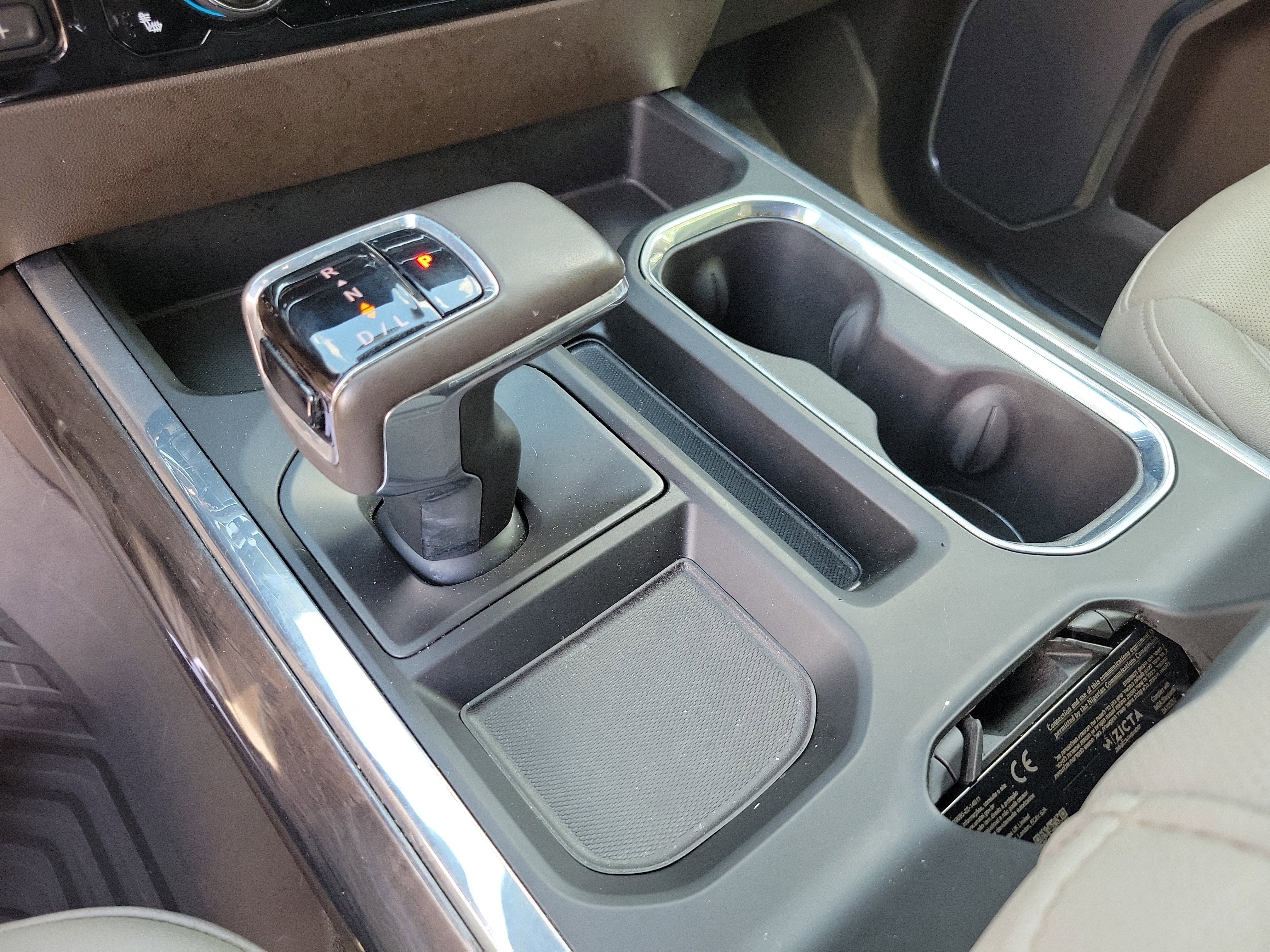 2024 Chevrolet Silverado 1500 LTZ - Photo 13