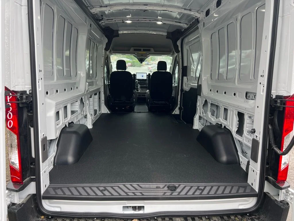 New 2026 Oxford White Ford Cargo Van image 12