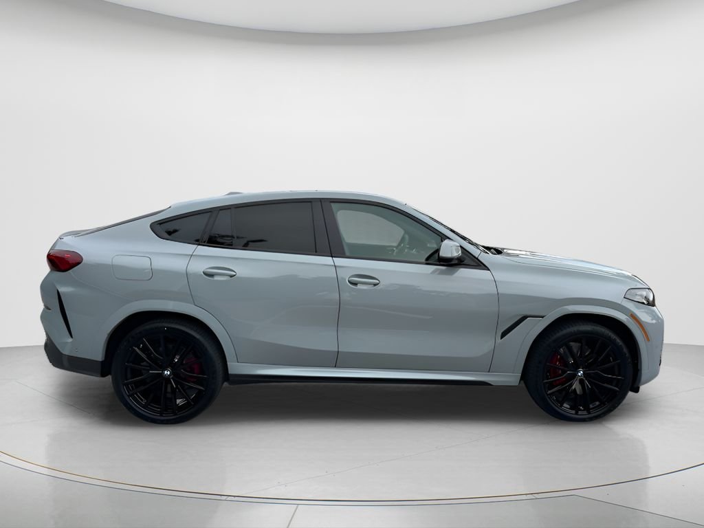 New 2027 Brooklyn Grey Metallic BMW xDrive40i image 4