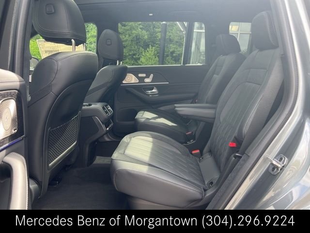 2025 Mercedes-Benz GLS AMG GLS 63 - Photo 23