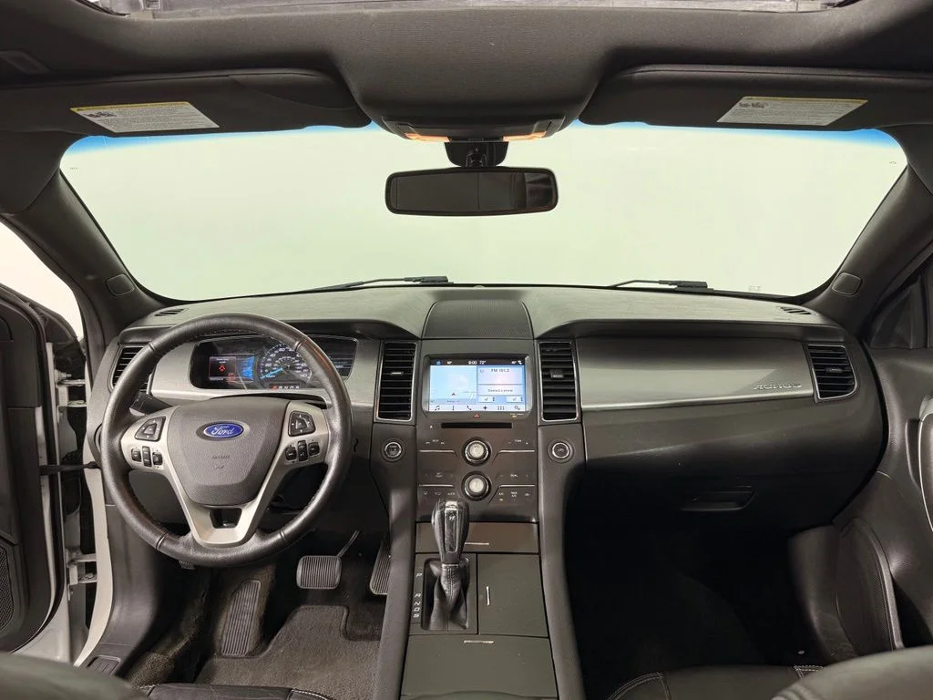 Used 2017 White Ford SEL image 4