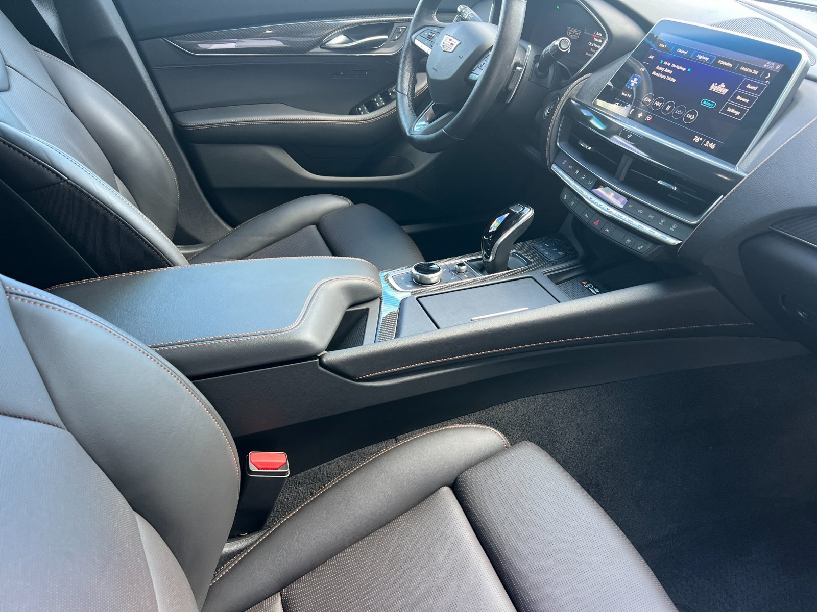 Certified Used 2024 Midnight Steel Metallic Cadillac Sport image 15