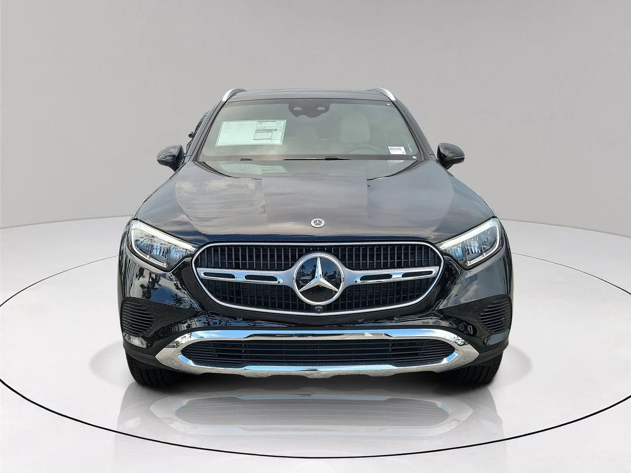 New 2027 Black Mercedes-Benz GLC 300 image 2