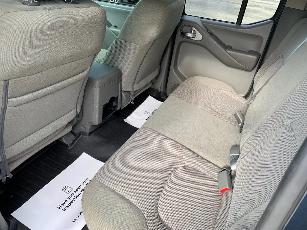 Used 2019 Blue Nissan SV image 14