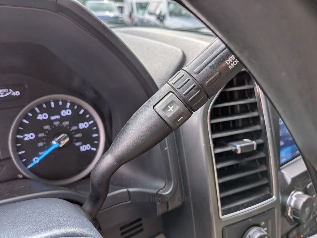 Used 2022 Gray Ford XLT image 35