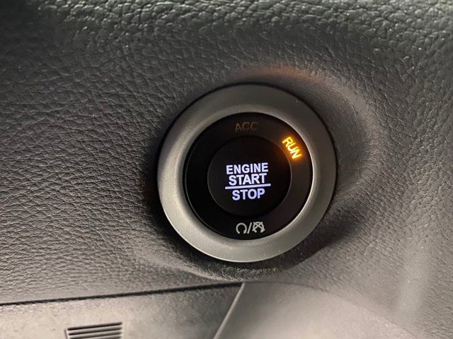 2026 Chrysler Pacifica Select - Photo 15