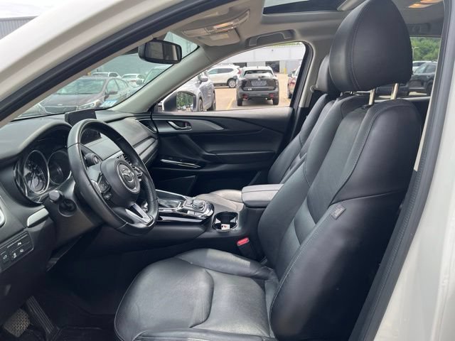 Used 2020 Snowflake White Pearl Mica Mazda Touring image 12