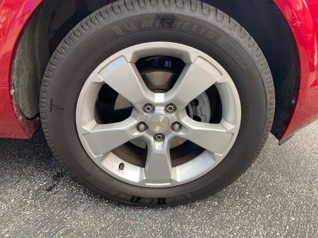 Used 2015 Red Chevrolet LT image 11