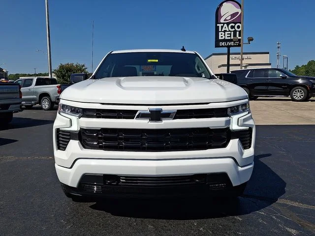 New 2026 White Chevrolet RST image 2