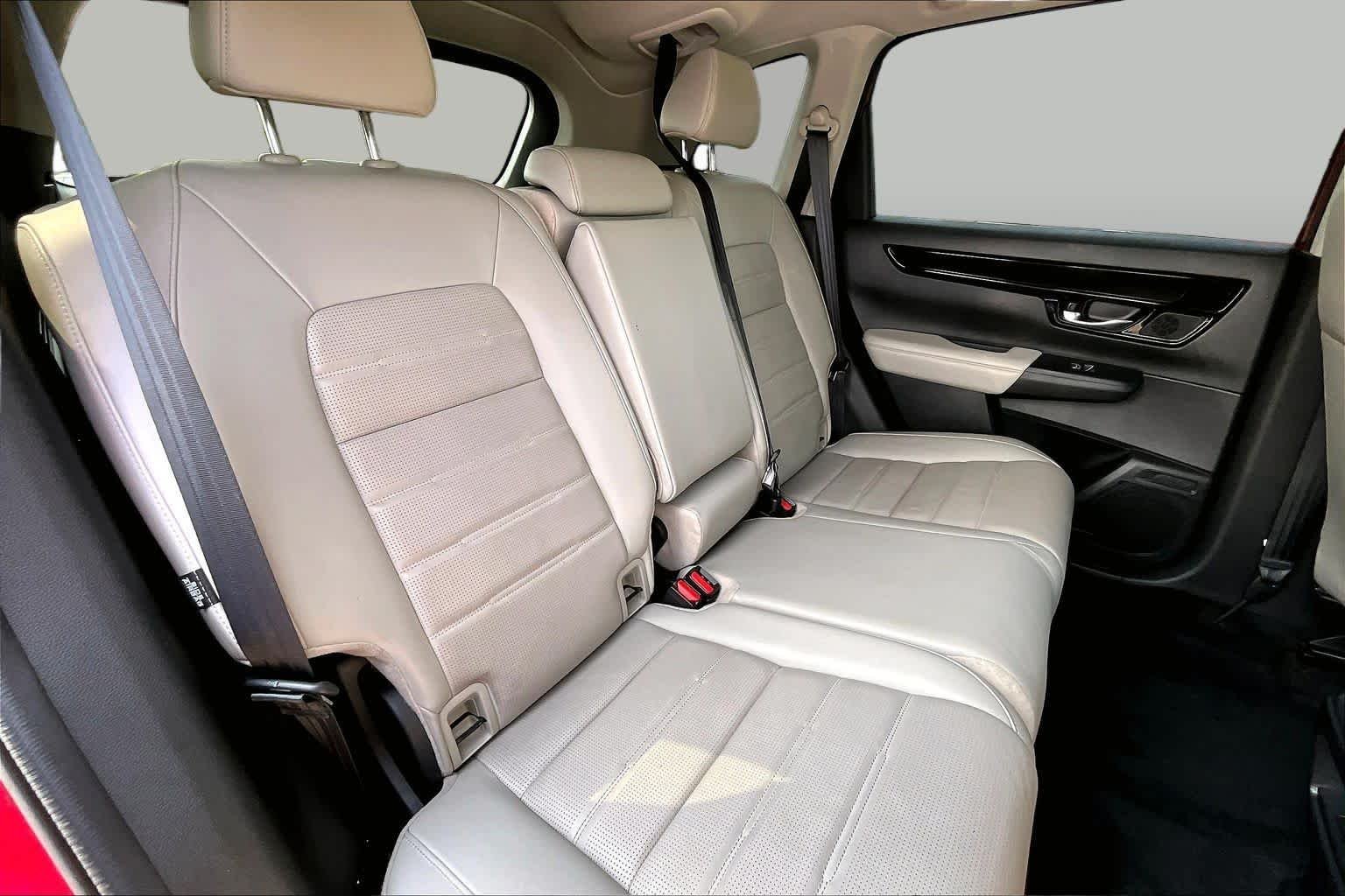 Used 2024 Radiant Red Metallic Honda EX-L image 21