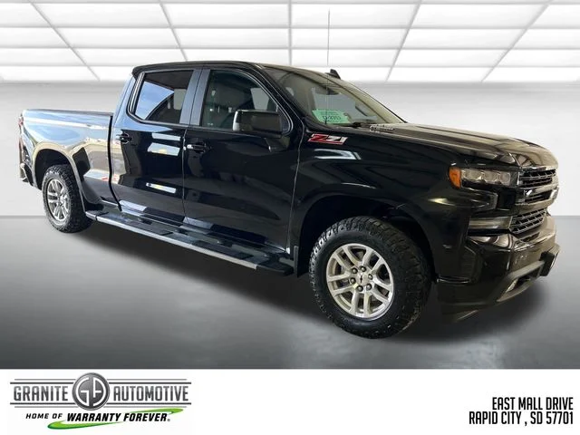Used 2021 Black Chevrolet RST image 8