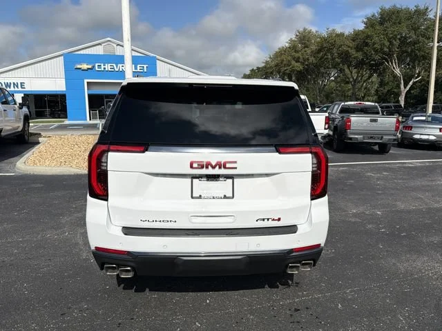 New 2026 Summit White GMC AT4 image 4