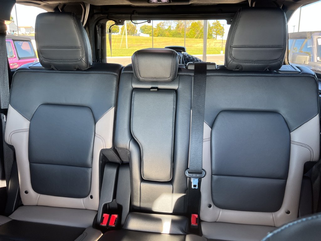 Used 2022  Ford Wildtrak image 13