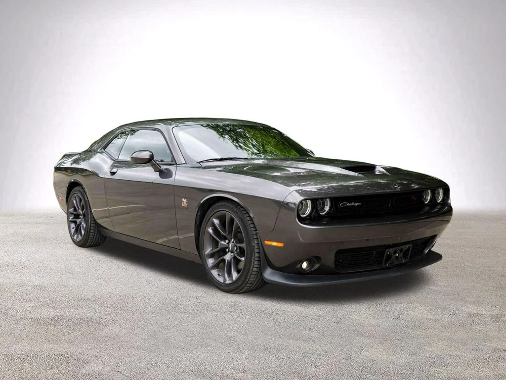 2023 Dodge Challenger R/T Scat Pack's photo